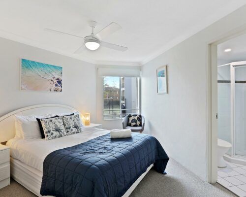 burleigh-beach-2-bedroom-apartments-unit-22-(8)